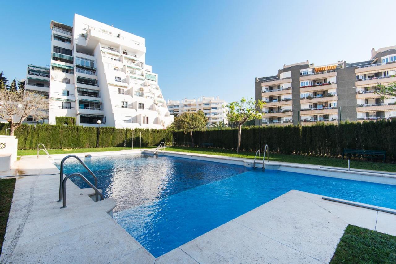 Pets Friendly Apartment, Next To The Marina And Arroyo De La Miel * Benalmádena